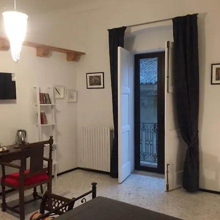 Ca' Del Borgo Guest house *