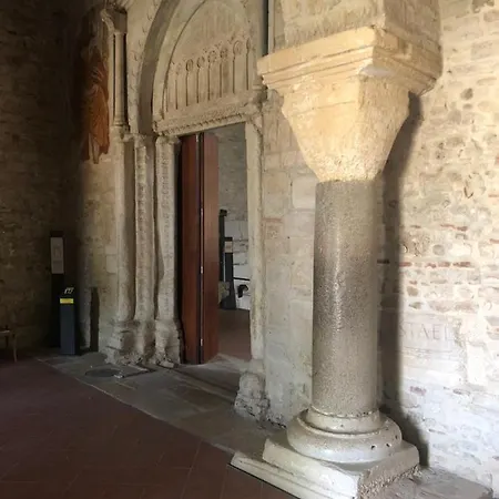 Ca' Del Borgo Affittacamere Venosa
