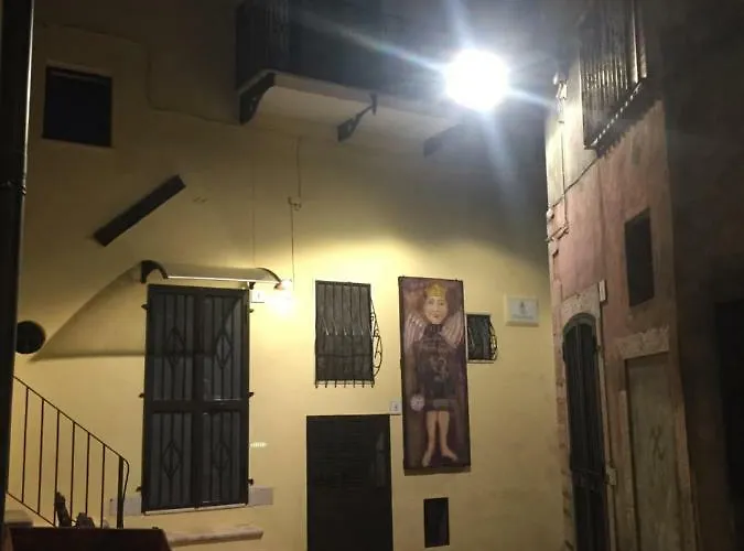 Ca' Del Borgo Pensión 4*